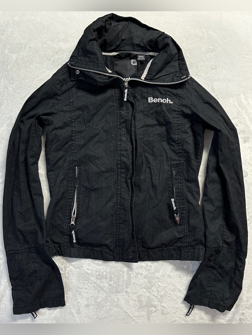Y2K BENCH women's black grey geometric print lightweight jacket, S.